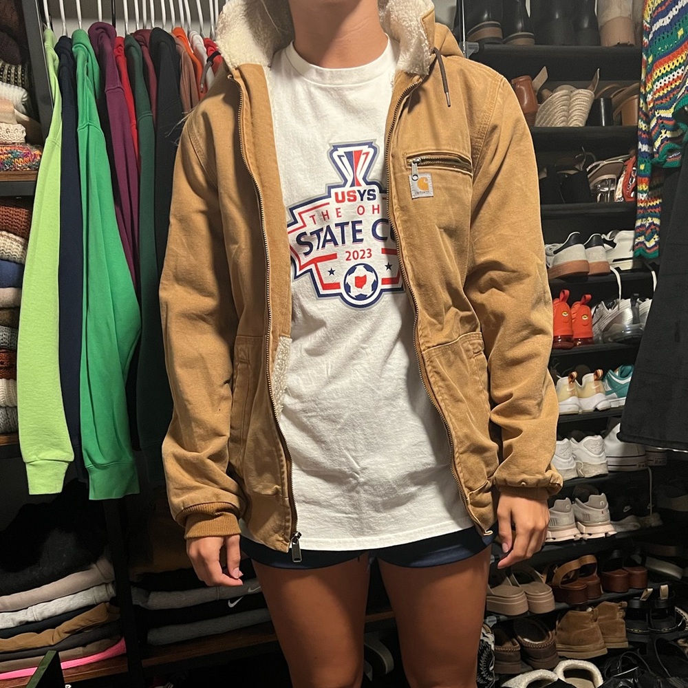 Carhartt women’s jacket, size M (8/10)